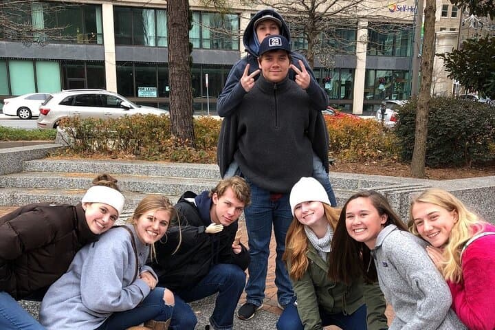 Halifax Crazy Dash Scavenger Hunt — 2-Hour App-Led City Adventure