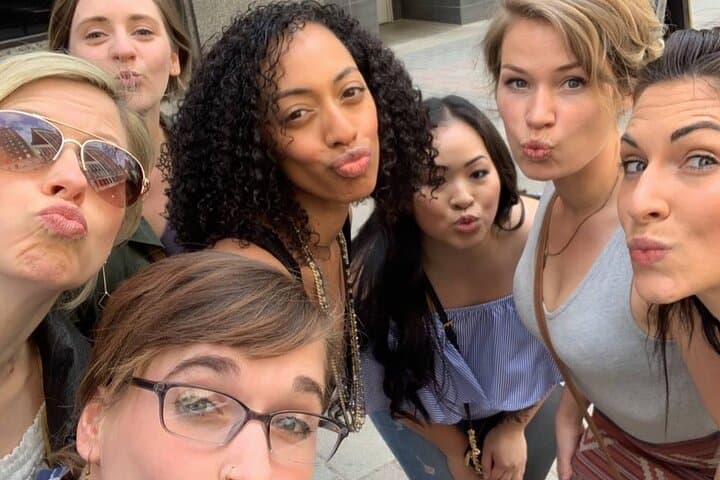 detroit-scavenger-hunt-wacky-walks-city-adventure photo 6