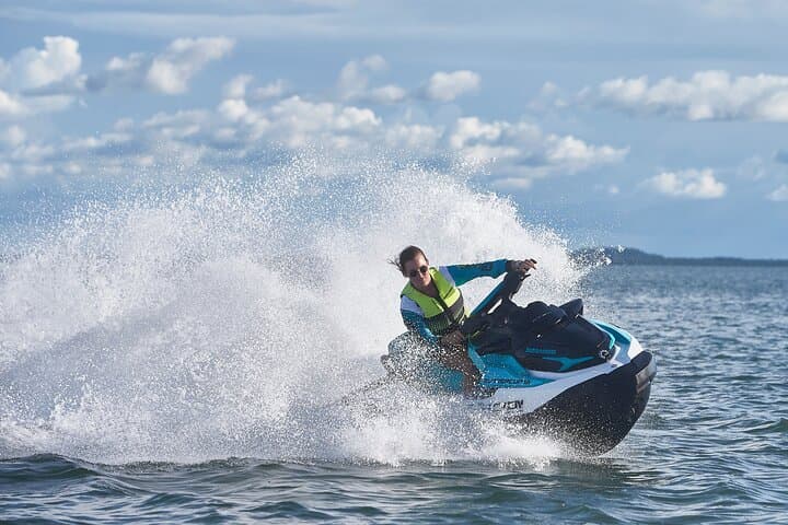 Golden Eye Sunset Jet Skiing in Darwin — Cruise Darwin Harbour at Golden Hour