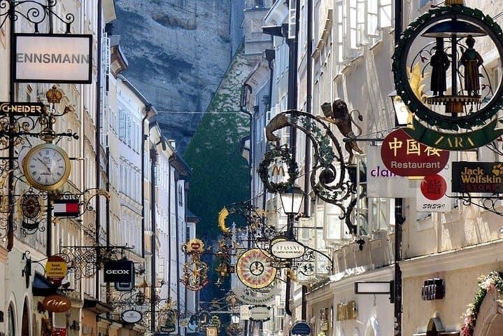 salzburg-mobile-puzzle-rally-explore-mozart-and-baroque-on-foot photo 4