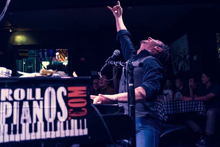 Shake Rattle & Roll Dueling Pianos NYC — All-Request Piano Party with Drinks