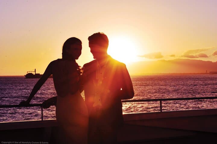 Star of Honolulu Sunset Dinner Cruise: Pacific Rim Buffet & Live Hawaiian Show photo 2