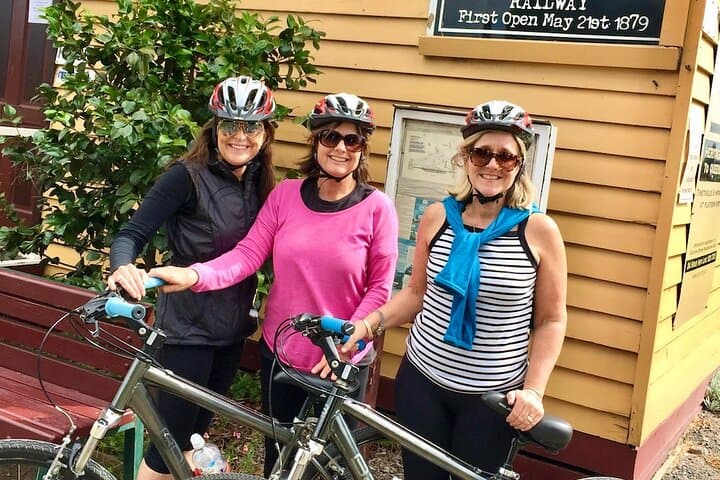 Guided Bike Tour of Greater Geelong & the Bellarine: Rail Trail, Wineries & Coastal Views