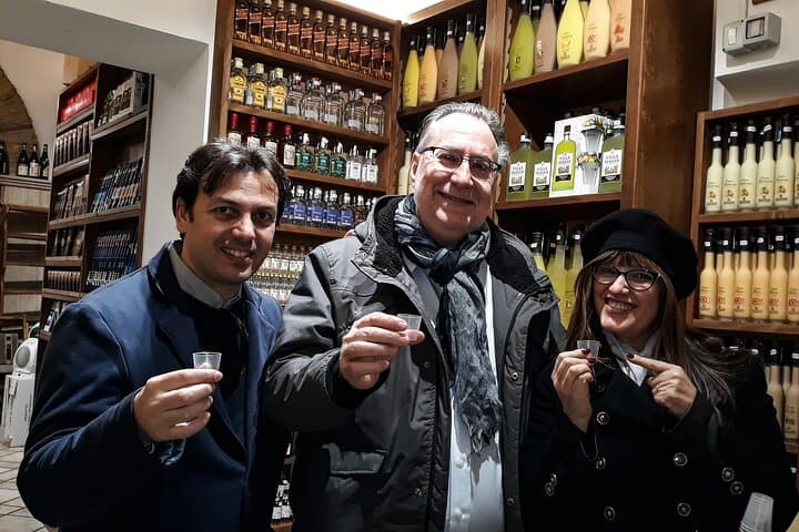 Private Rome Night Tours with Local Hosts: Personalized Walking Experiences photo 5