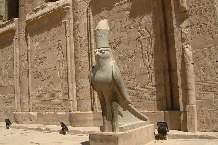 8-Day Cairo and Nile Cruise Itinerary: Pyramids, Luxor & Aswan by Flight photo 2