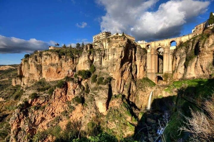 Ronda Historical Walking Tour & Bullring Entrance — 2-Hour Cultural Walk photo 3