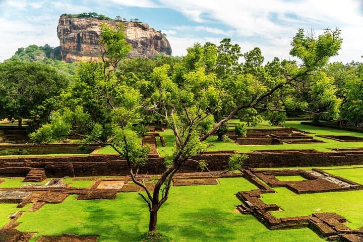 Full-Day Sigiriya and Dambulla Tour from Kandy — Climb Lion Rock & See the Golden Temple photo 3
