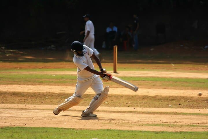 Sri Lankan Cricket Experience in Panadura: 3-Hour Local Match & Coaching photo 2