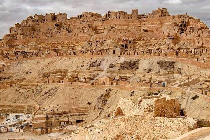 Southern Tunisia Discovery Tour - Matmata, Chenini & The Sahara photo 3