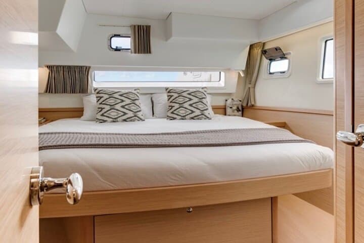 Luxury Catamaran Half-Day: Dolphins, Snorkel & Cabo Girão from Funchal photo 5