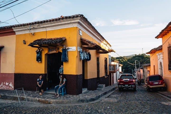 Cihuatán Archaeology, Rum Tasting & Suchitoto Day Trip from San Salvador photo 4