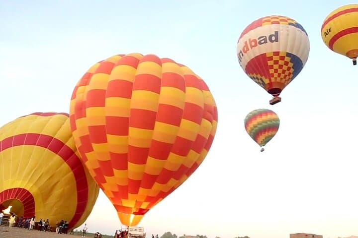 Sunrise Hot Air Balloon Over Luxor: 45-Minute Flight Above Ancient Thebes photo 5