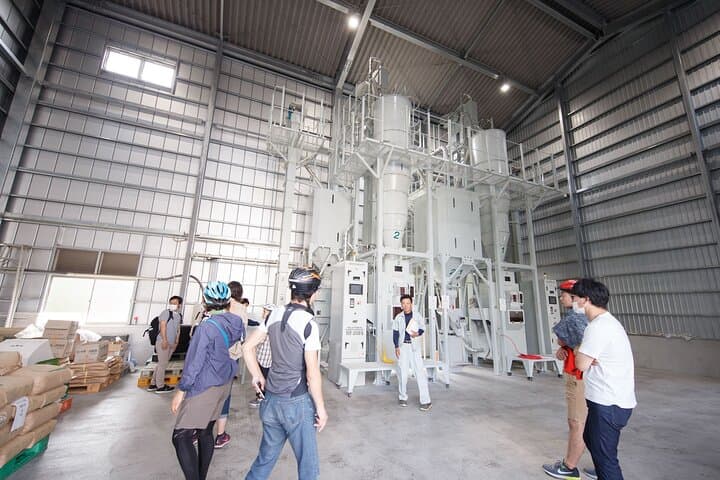 Hagi Sake Brewery Cycling Tour: Ride Through Rice Fields to Yachiyo Tasting photo 4