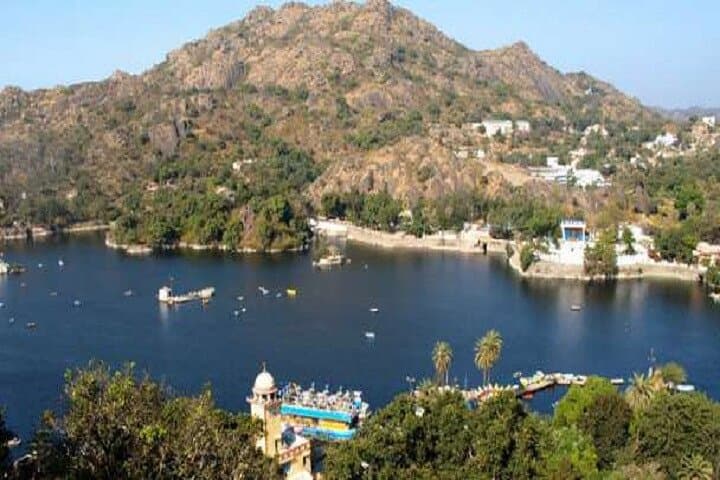 Udaipur & Mount Abu: 5-Day Lakes, Palaces and Hill-Station Escape photo 5