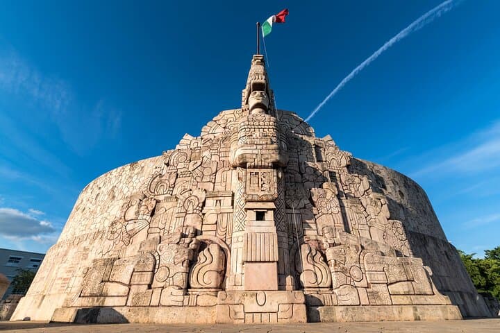 2-Day Private Yucatan Tour: Chichen Itza, Cenote Ik Kil, Uxmal & Izamal