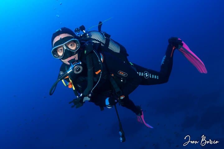 Discover Scuba Diving in Palamós — Introductory Sea Dive at Platja del Morro del Vedell photo 2