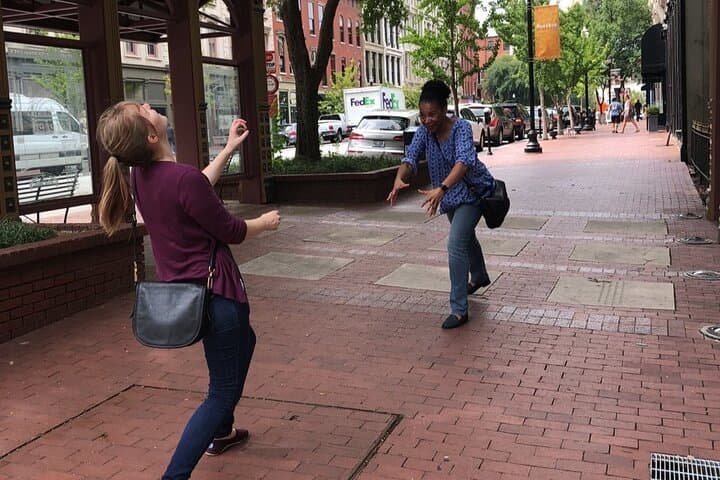 Explore Nashville on Foot: Crazy Dash Scavenger Hunt Walking Adventure photo 6