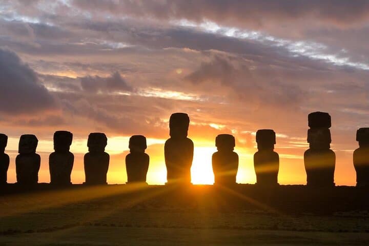Scuba Diving Easter Island: Introductory Dive to Submerged Moai and Coastal Reefs photo 3