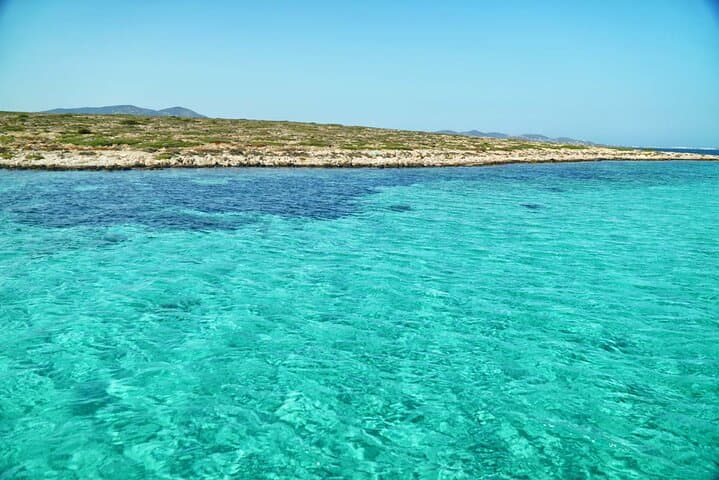 Private Paros Cruise to Panteronisia & South Coast Beaches photo 5