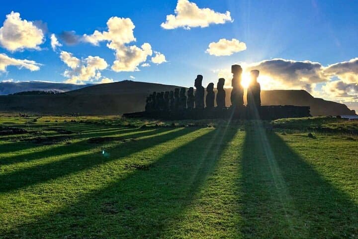 Scuba Diving Easter Island: Introductory Dive to Submerged Moai and Coastal Reefs photo 5