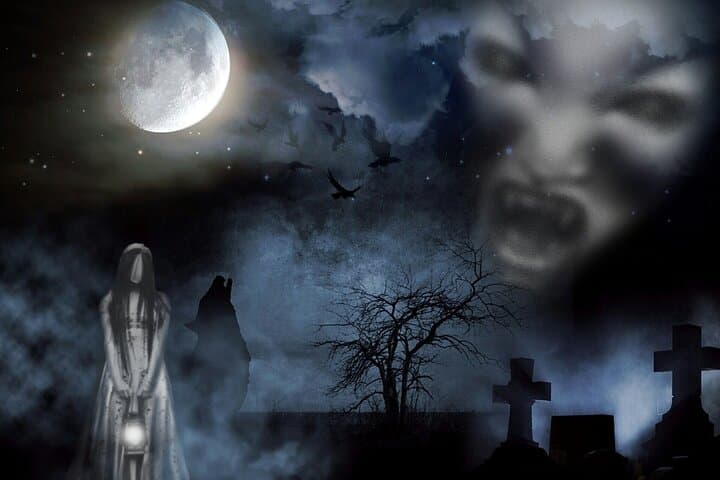 Scary Prague Walking Tour: Ghosts, History and Prague’s Dark Streets photo 3