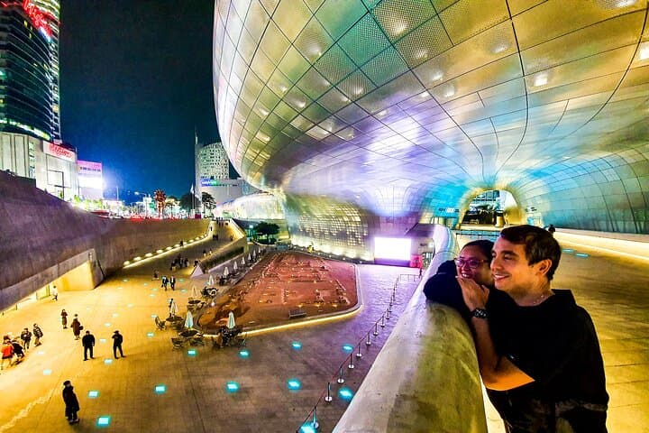 Seoul Personalized Private Tours with Local Hosts: 8-Hour Custom Walking Experience photo 4