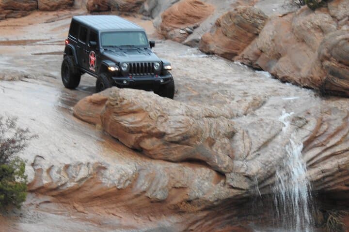 Thrilling Off-Road Adventures in Moab’s Red Rock Backcountry photo 6