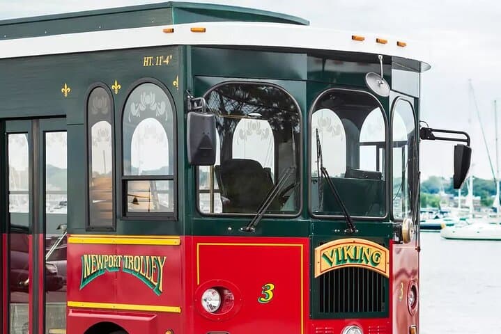 Newport Trolley Tour with Marble House: 3-Hour Drive Through Gilded-Age Mansions and Coastal Vistas photo 4