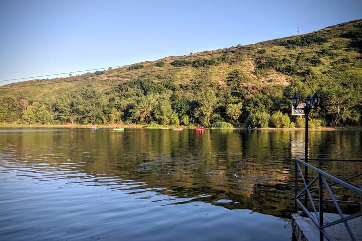 Tbilisi Lakes and Sightseeing Tour — Turtle Lake, Vake Park & Ethnographic Museum photo 6