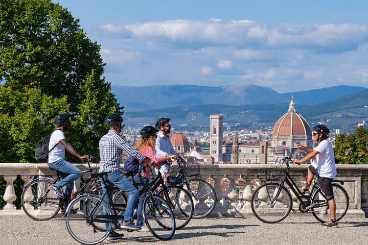 E‑Bike Florence: Hilltop Views, Oltrarno Crafts & Aperitivo photo 5