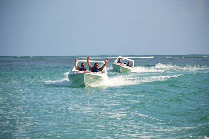 Punta Cana Speedboat and Bávaro Reef Snorkel Cruise
