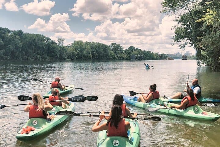 Kayak Scavenger Hunt: Paddle the Cumberland River & Nashville Skyline