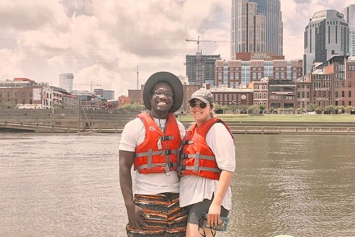 Kayak Scavenger Hunt: Paddle the Cumberland River & Nashville Skyline photo 4