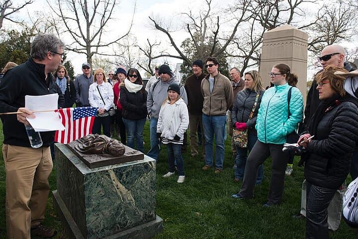 Arlington National Cemetery 2-Hour Guided Walking Tour — Tomb of the Unknown & JFK Gravesite photo 4
