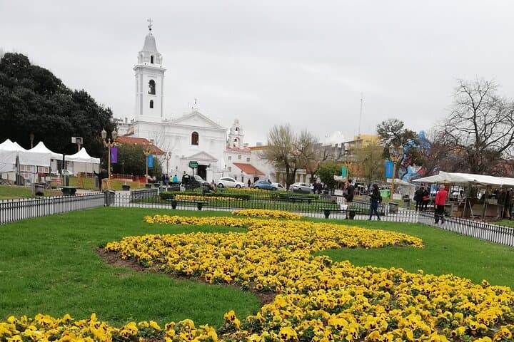 Private 3-Hour Buenos Aires Tour: Plaza de Mayo, Recoleta & Puerto Madero photo 3