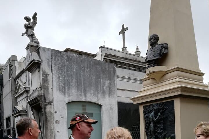 Private 3-Hour Buenos Aires Tour: Plaza de Mayo, Recoleta & Puerto Madero photo 5