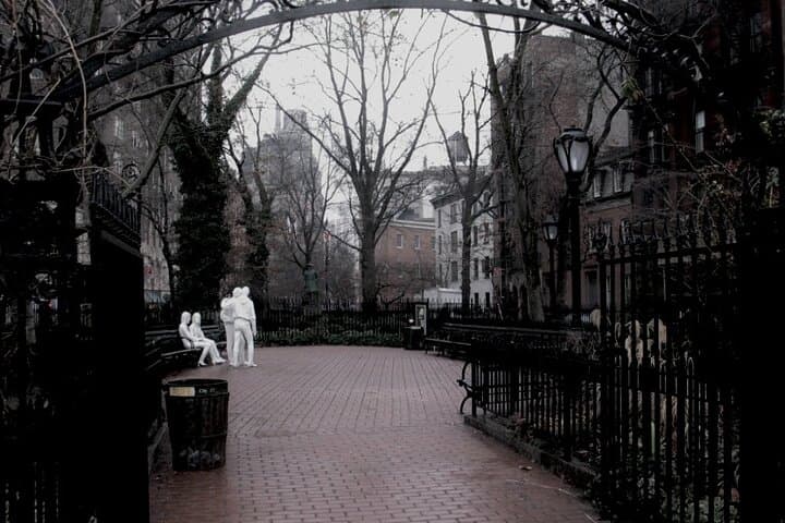 Ghosts of New York Walking Tour: Haunted West Village Night Walk photo 4