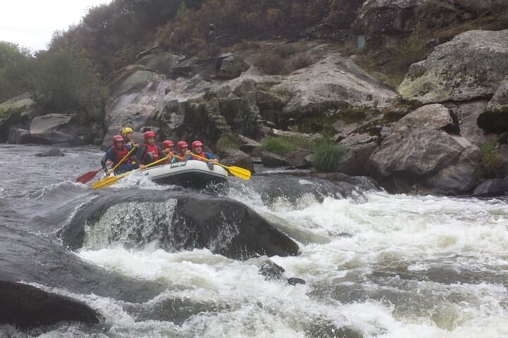 Rafting the Ulla River: Class III Whitewater Descent from Padrón, Galicia