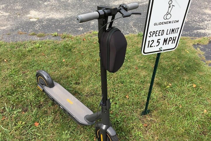 Green Bay E-Scooter Guided Glide — Downtown Segway Scooter Tour & Private Option photo 5