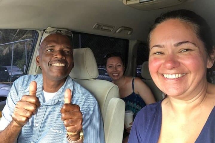 Private Roundtrip Transfer: UVF Airport to Gros Islet Resorts (Groups of 4+) photo 2