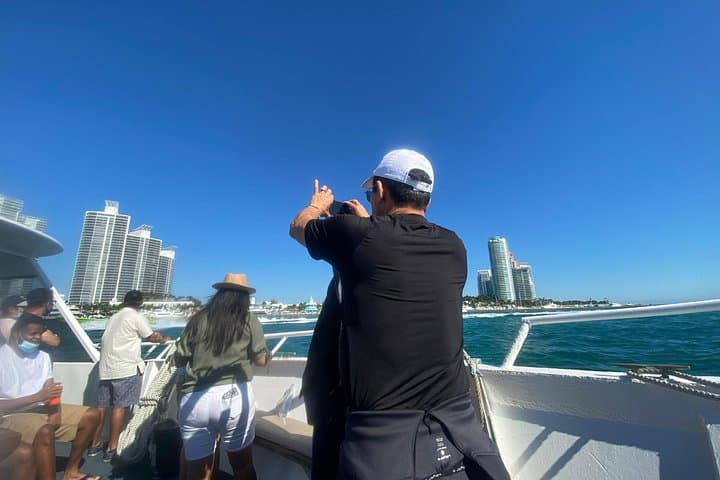 Miami to Key West 2-Day Combo: Key West Bus Day Trip + Miami Biscayne Bay Cruise photo 1