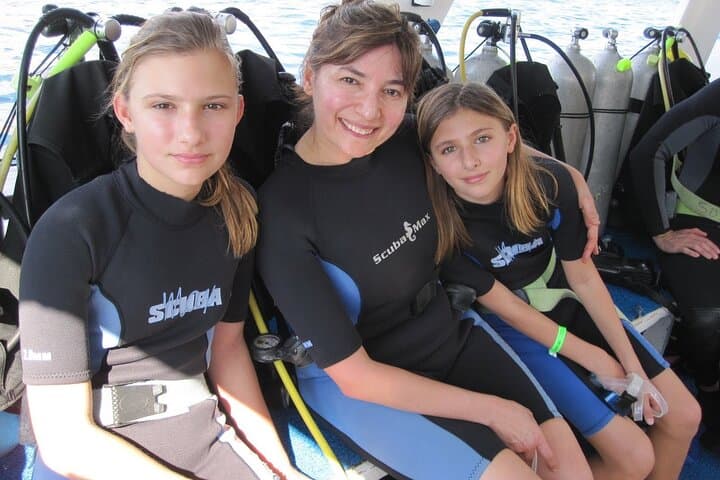 Acapulco Beginners Scuba Diving Course — Half-Day PADI Intro to Reefs photo 6