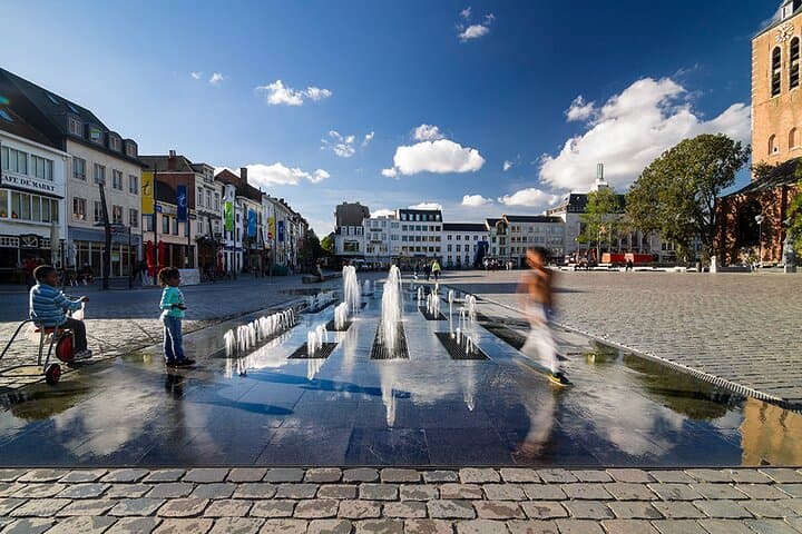 Turnhout e-Scavenger Hunt: Self-Guided City Game for Families & Groups photo 3