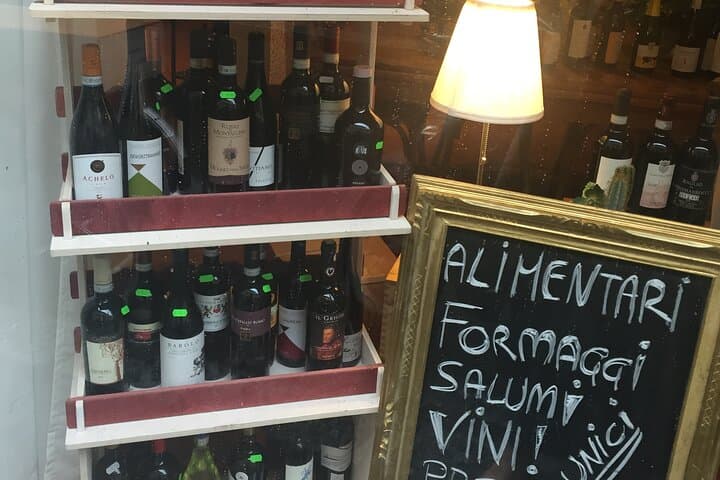 Florence Market-to-Table Pasta Class in Oltrarno: Hands-On Cooking & Wine Pairing photo 3