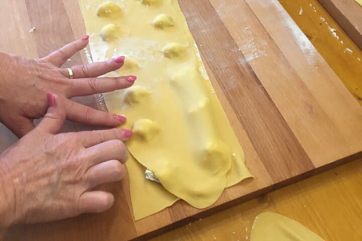Florence Market-to-Table Pasta Class in Oltrarno: Hands-On Cooking & Wine Pairing photo 4