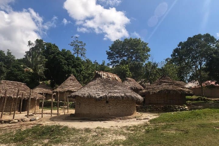 2-Day Cultural Trek to Gotsezhy Wiwa Refuge from Santa Marta