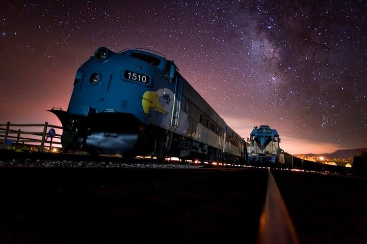 Starlight Ride on Verde Canyon Railroad: Moonlit Wilderness Train from Sedona