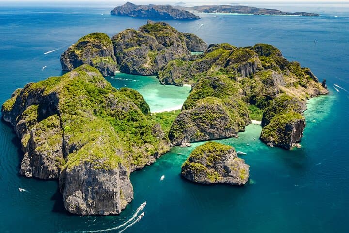 Maya Bay at Dawn: Early-Bird Phi Phi Island Speedboat Trip from Phuket photo 2