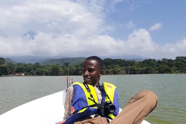 Paddle or Hike Lake Duluti: Private Tour with Mount Meru Views photo 6
