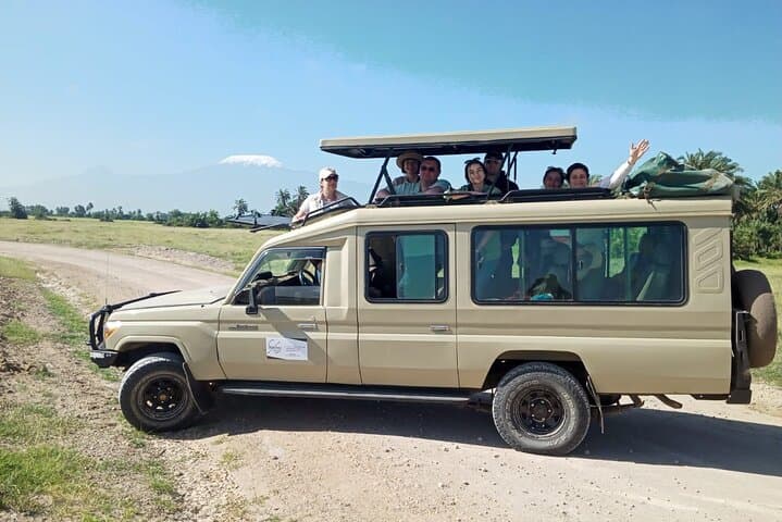 7-Day Private Camping Safari in Kenya — Samburu, Mt. Kenya & Maasai Mara Camping Adventure photo 6